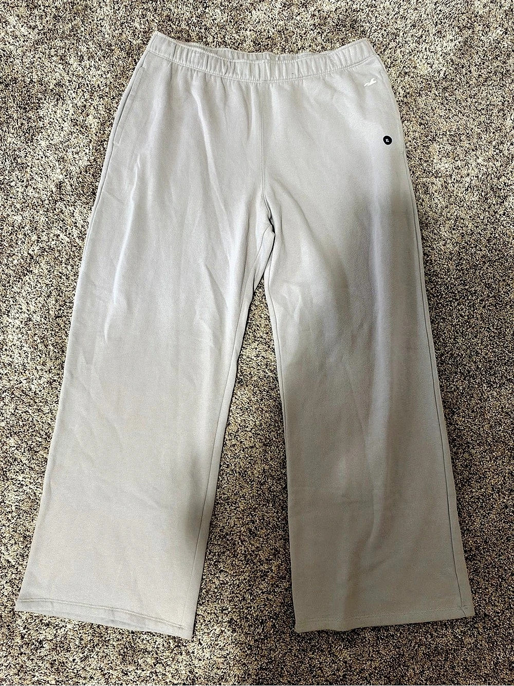 Hollister Feel Good Wide-Leg Logo Graphic Sweatpants Cream XL